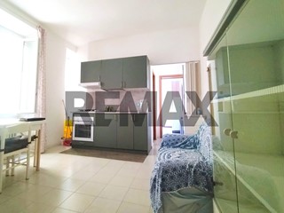 Bilocale in Vendita a Ancona, 119'000&euro;, 40 m²