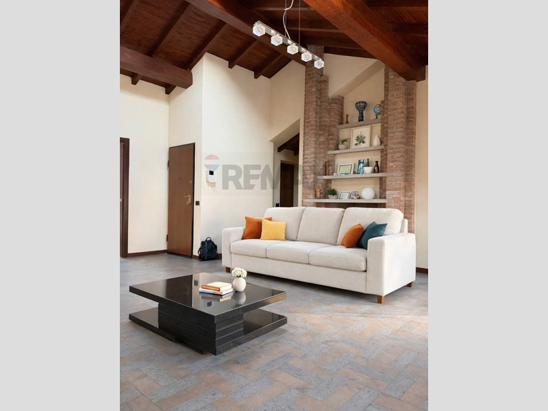Trilocale in Vendita a Cameri, 199'000&euro;, 109 m²