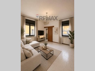 Bilocale in Vendita a Galliate, 105'000&euro;, 77 m²