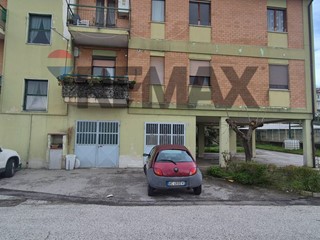 Appartamento in Vendita a Flumeri, 75'000&euro;, 139 m²