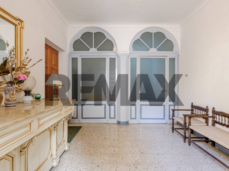 Appartamento in Vendita a Montefano, 179'000&euro;, 223 m²