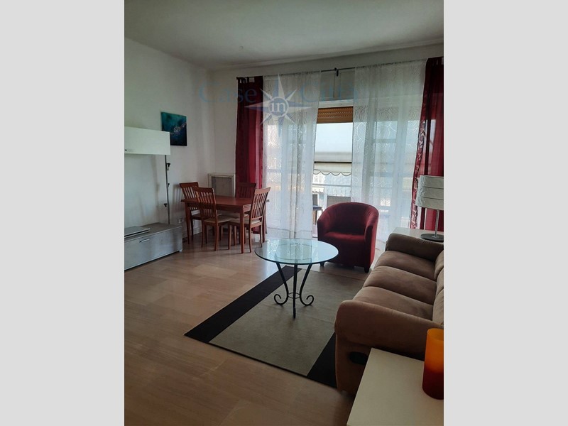 Trilocale in Affitto a Cesano Boscone, 1'150&euro;, 110 m²