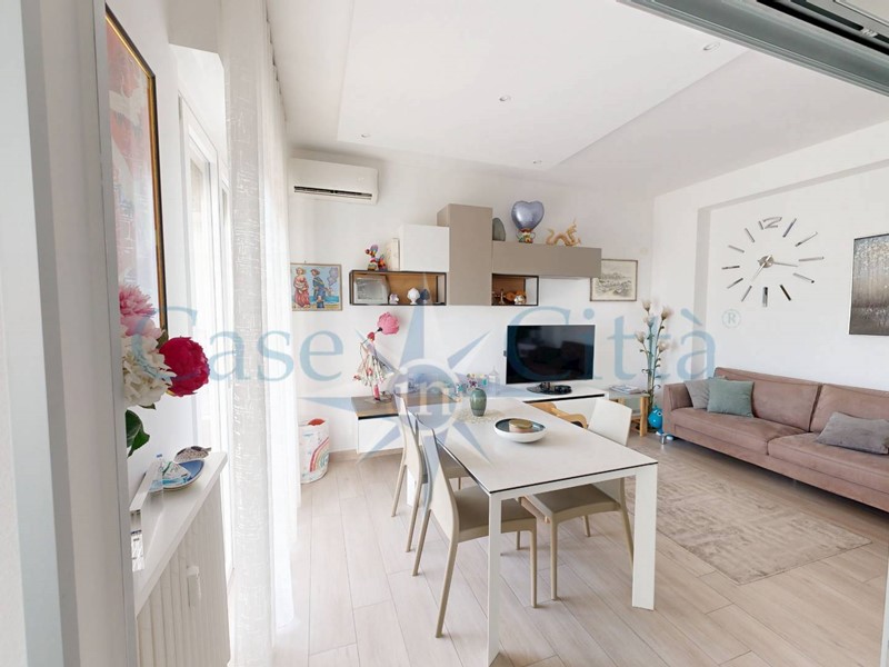 Trilocale in Vendita a Milano, 395'000&euro;, 85 m²