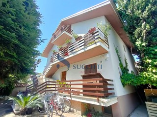 Appartamento in Vendita a Tortoreto, 335'000&euro;, 204 m²