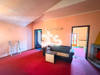 Trilocale in Vendita a Iseo, 90'000&euro;, 70 m²
