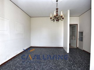 Trilocale in Vendita a Rosate, 119'000&euro;, 139 m²