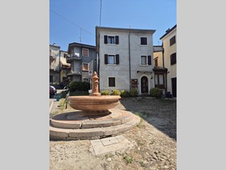 Quadrilocale in Vendita a Caprino Veronese, 239'000&euro;, 87 m²