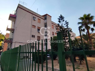 Quadrilocale in Vendita a Taranto, 63'000&euro;, 116 m²