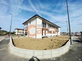 Quadrilocale in Vendita a Rottofreno, 265'000&euro;, 125 m²