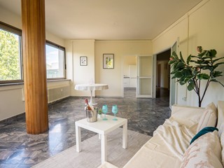 Appartamento in Vendita a Prato, 165'000&euro;, 136 m²