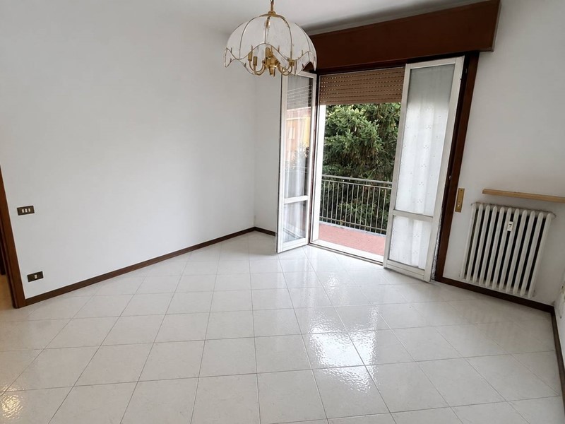Trilocale in Vendita a Parma, 180'000&euro;, 90 m²