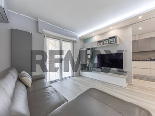 Trilocale in Vendita a Roma, 292'000&euro;, 101 m²