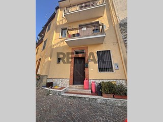 Trilocale in Vendita a Minturno, 39'000&euro;, 50 m²