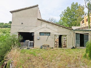 Bilocale in Vendita a Guardialfiera, 48'000&euro;, 190 m²