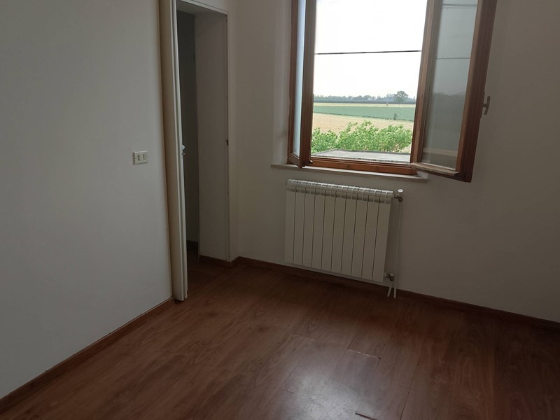 Quadrilocale in Vendita a Castel Bolognese, 125'000&euro;, 135 m²