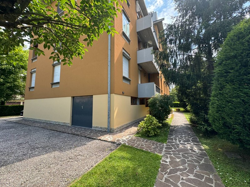 Quadrilocale in Vendita a Mirandola, 120'000&euro;, 90 m²