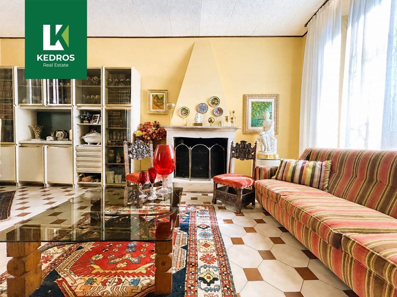 Appartamento in Vendita a Varese, 358'000&euro;, 250 m²