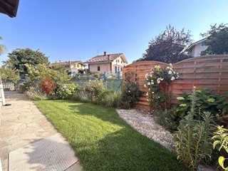 Appartamento in Vendita a Cumiana, 134'000&euro;, 90 m²
