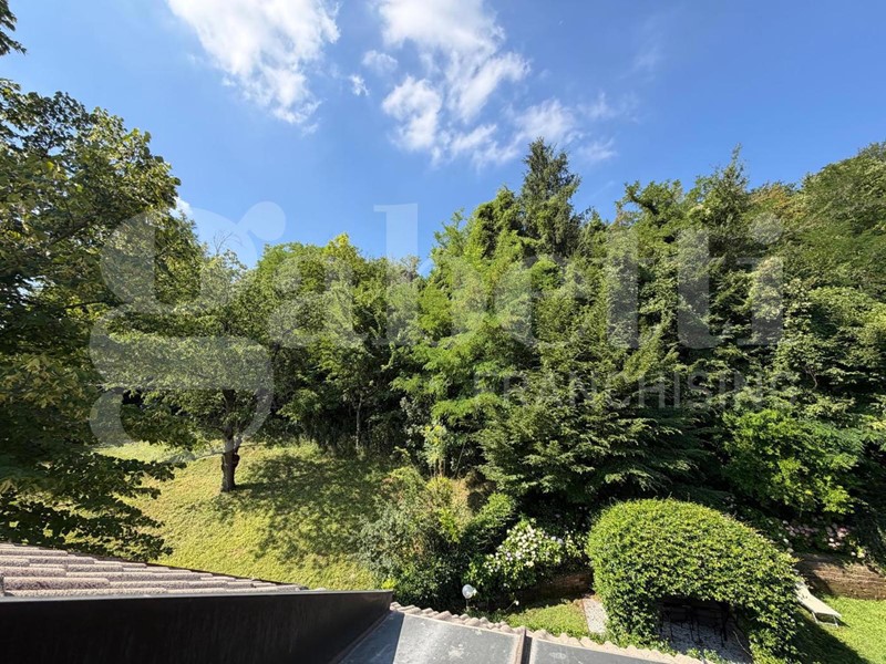 Trilocale in Affitto a Bologna, 1'600&euro;, 120 m²