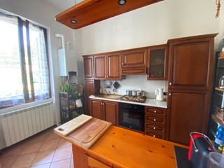 Bilocale in Affitto a Meina, 700&euro;, 70 m², arredato, con Box