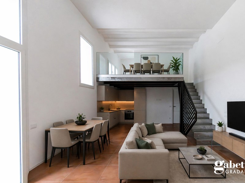 Trilocale in Vendita a Pesaro, 449'000&euro;, 134 m², con Box