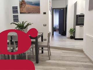 Appartamento in Vendita a Recanati, 190'000&euro;, 120 m², arredato, con Box
