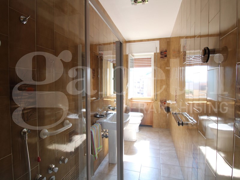 Trilocale in Affitto a Milano, 1'300&euro;, 90 m²