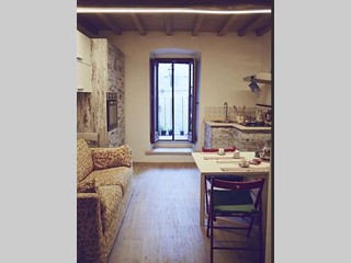 Trilocale in Vendita a Lugnano in Teverina, 55'000&euro;, 54 m², arredato