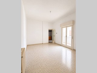 Appartamento in Vendita a Lecce, 210'000&euro;, 165 m²