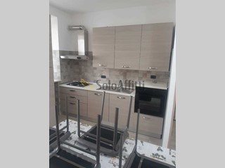 Quadrilocale in Affitto a Frosinone, 600&euro;, 70 m², arredato
