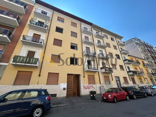 Trilocale in Affitto a Torino, zona Santa Rita, 700&euro;, 75 m², arredato