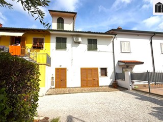 Quadrilocale in Vendita a Santa Croce sull'Arno, 160'000&euro;, 119 m²