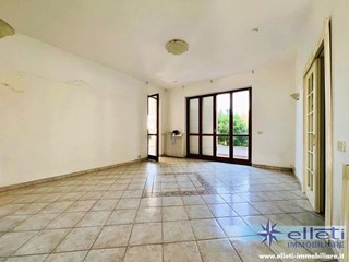 Appartamento in Vendita a Massa, zona Marina di Massa, 300'000&euro;, 110 m²