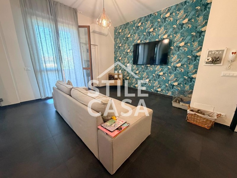 Appartamento in Vendita a Montecarlo, 188'000&euro;, 115 m², con Box