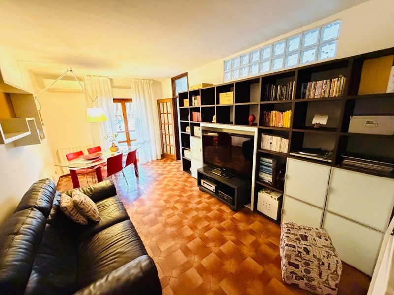 Quadrilocale in Vendita a Carrara, zona Avenza, 205'000&euro;, 84 m²