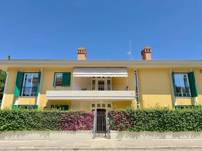 Appartamento in Vendita a San Benedetto del Tronto, 750'000&euro;, 250 m²