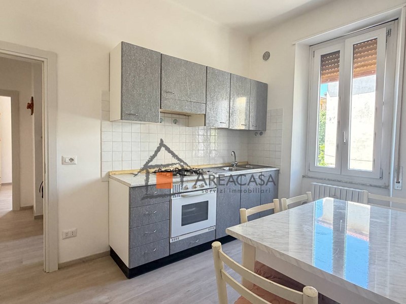 Trilocale in Vendita a Ascoli Piceno, 78'000&euro;, 59 m²