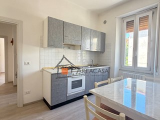 Trilocale in Vendita a Ascoli Piceno, 78'000&euro;, 59 m²