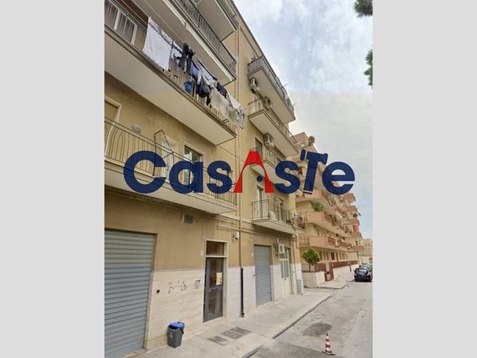 Quadrilocale in Vendita a Bisceglie, 61'200&euro;, 103 m²