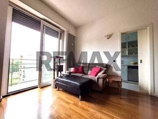 Bilocale in Vendita a Saronno, 155'000&euro;, 68 m²