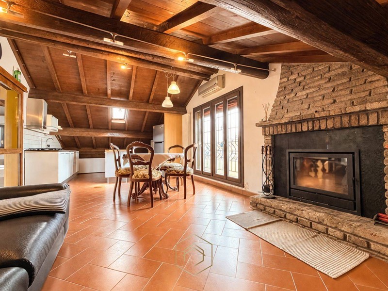 Trilocale in Vendita a Ferrara, 215'000&euro;, 102 m²