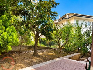 Appartamento in Vendita a Priverno, 110'000&euro;, 88 m²