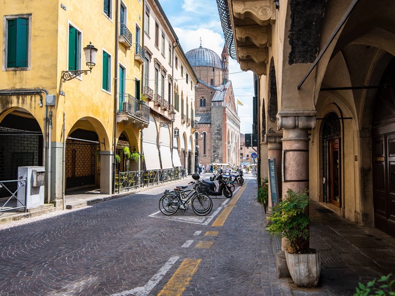 Trilocale in Affitto a Padova, 2'400&euro;, 115 m²