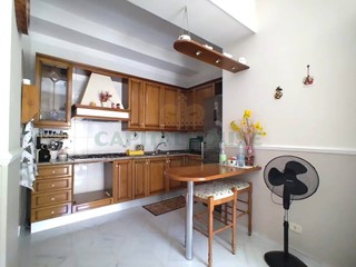 Quadrilocale in Affitto a San Prisco, 400&euro;, 90 m²