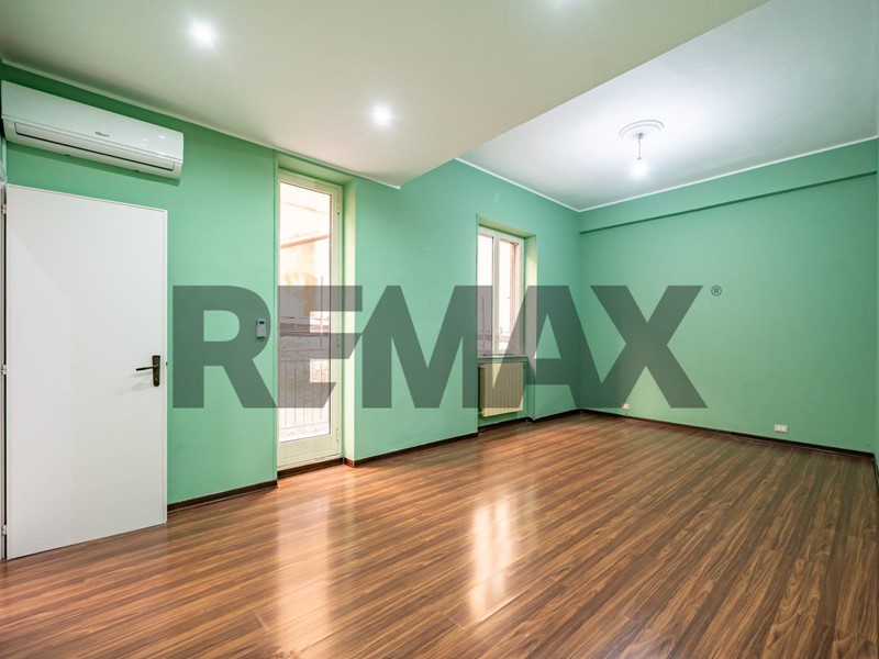 Quadrilocale in Affitto a Palermo, 650&euro;, 86 m²