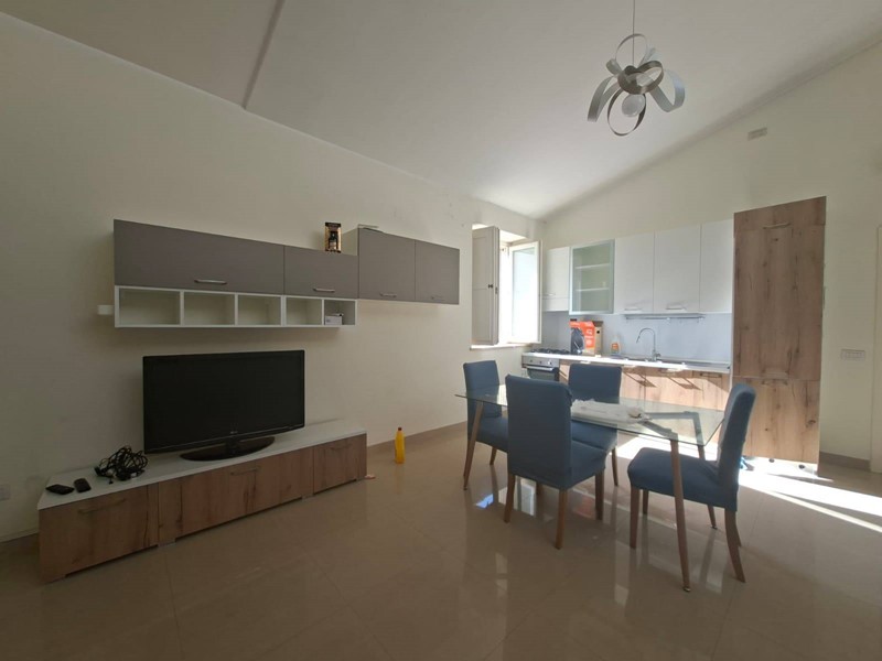 Trilocale in Affitto a Caserta, 750&euro;, 95 m²