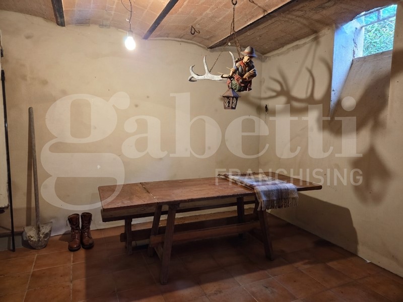 Appartamento in Vendita a Sasso Marconi, 430'000&euro;, 190 m², arredato