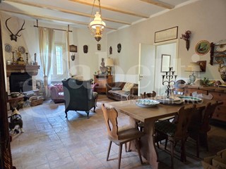 Appartamento in Vendita a Sasso Marconi, 430'000&euro;, 190 m², arredato