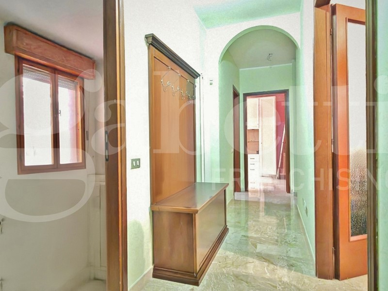 Appartamento in Vendita a Calderara di Reno, 240'000&euro;, 120 m², con Box
