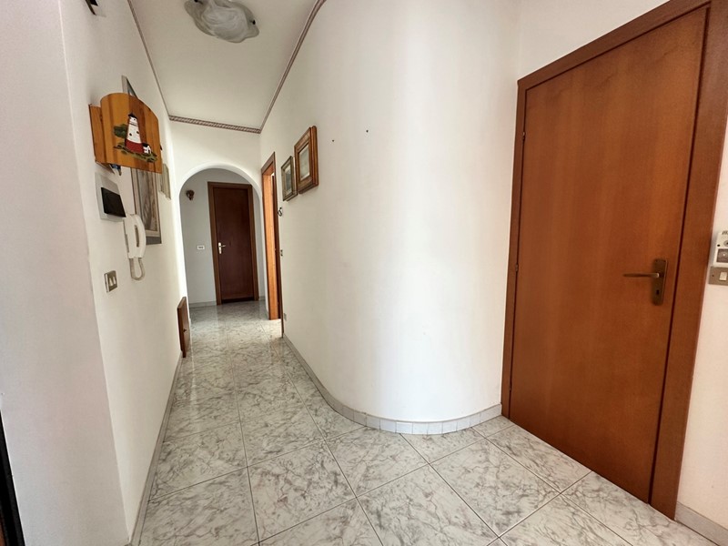 Quadrilocale in Vendita a Barcellona Pozzo di Gotto, 92'000&euro;, 110 m²